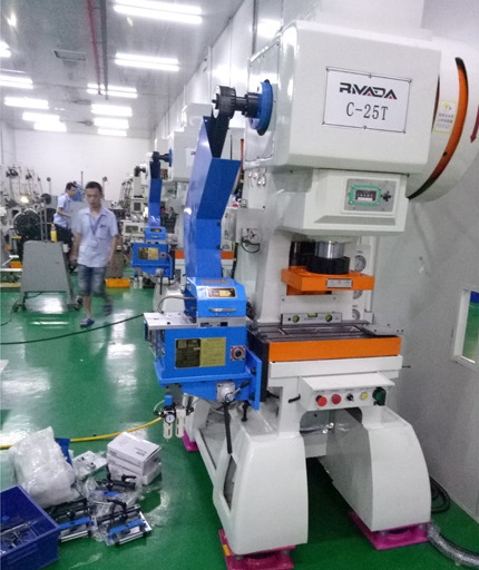 伺服送料机组装过程中应该注意安全事项有哪些？